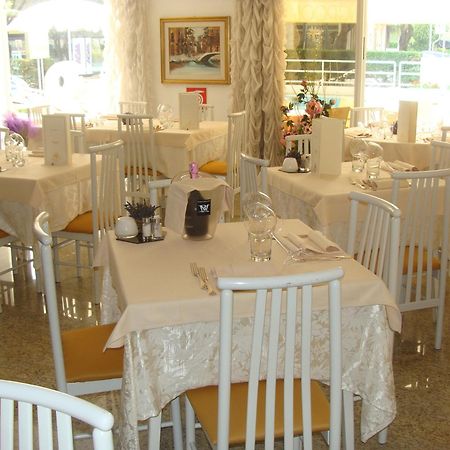 Hotel Villa Luisa Lignano Sabbiadoro Exteriér fotografie