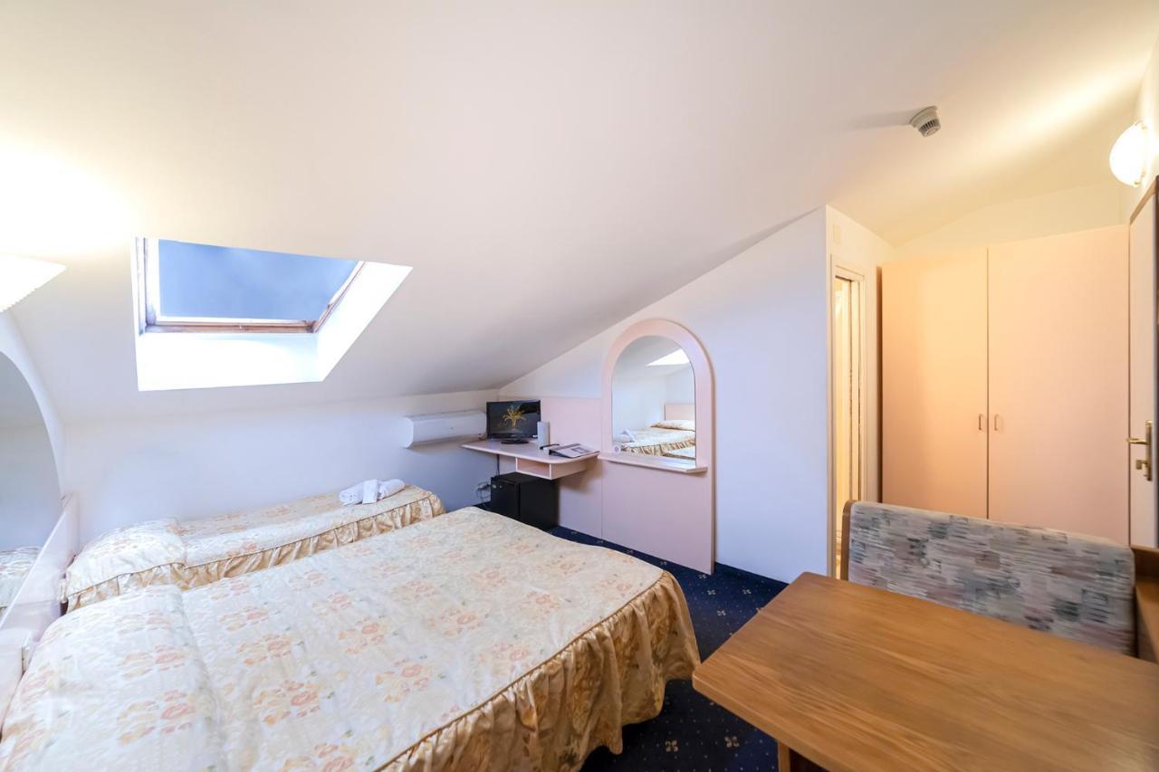 Hotel Villa Luisa Lignano Sabbiadoro Exteriér fotografie