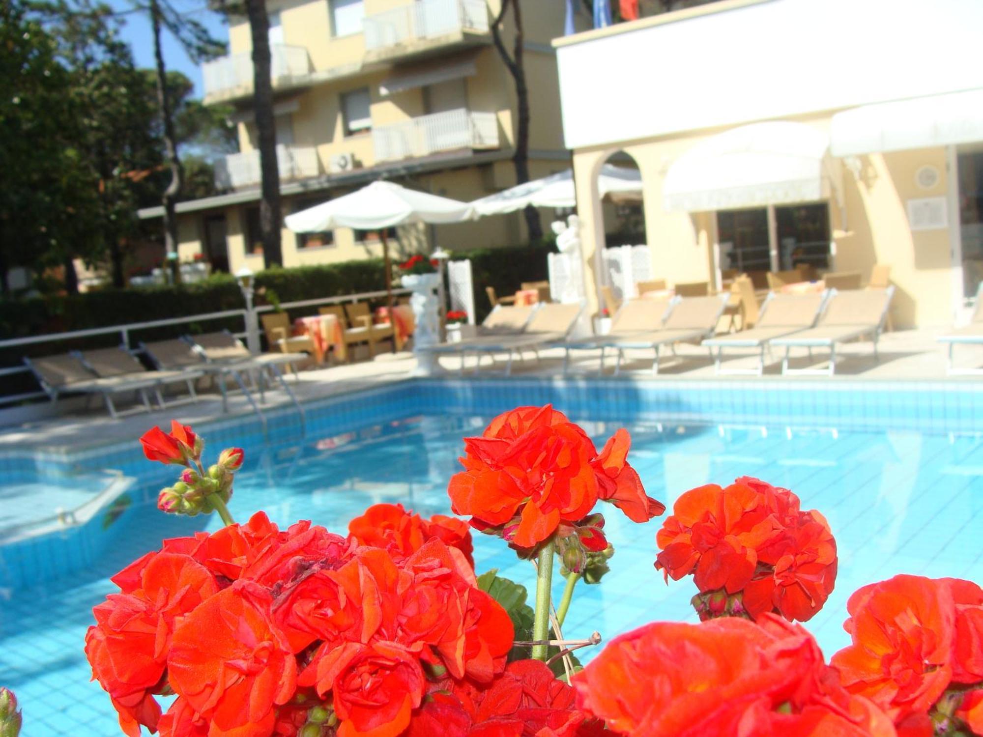 Hotel Villa Luisa Lignano Sabbiadoro Exteriér fotografie