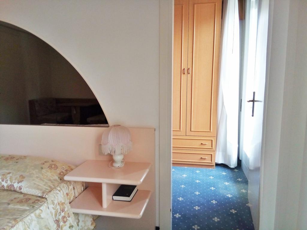 Hotel Villa Luisa Lignano Sabbiadoro Exteriér fotografie